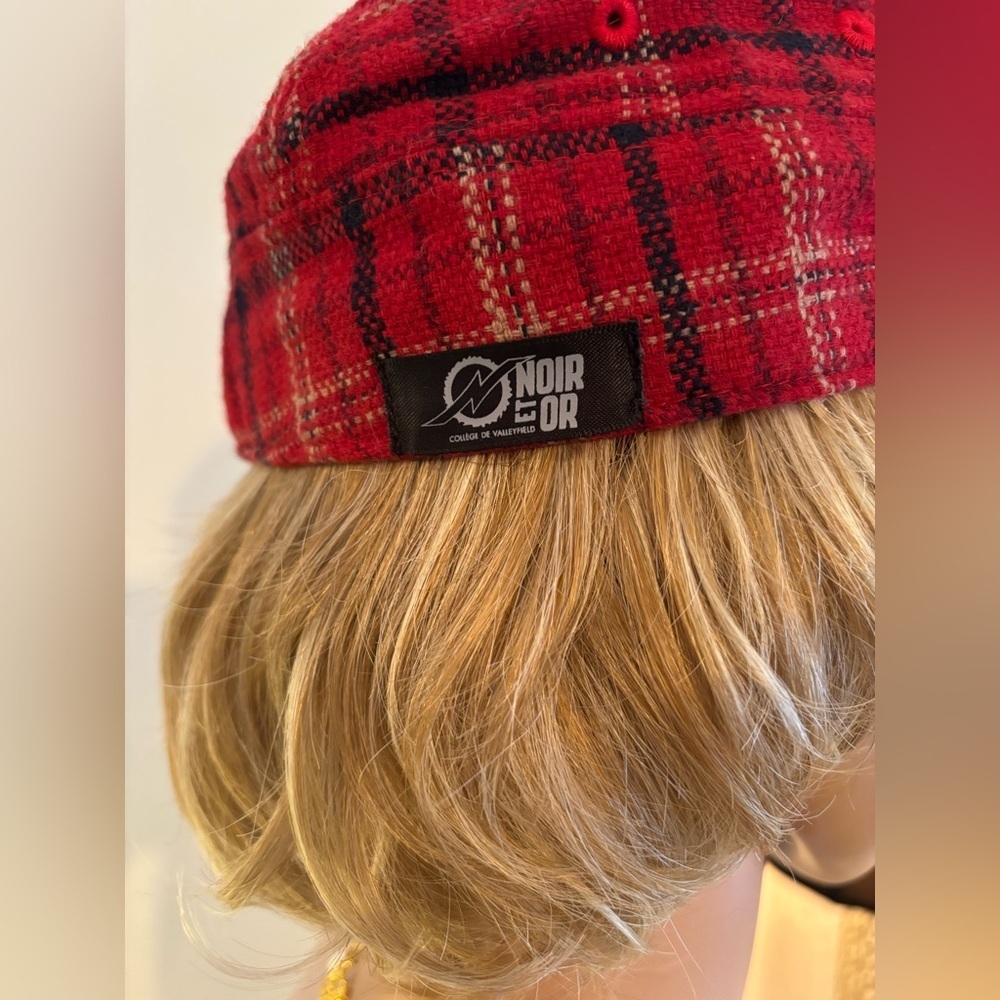 Red Plaid Cap by - Picture 4 of 9